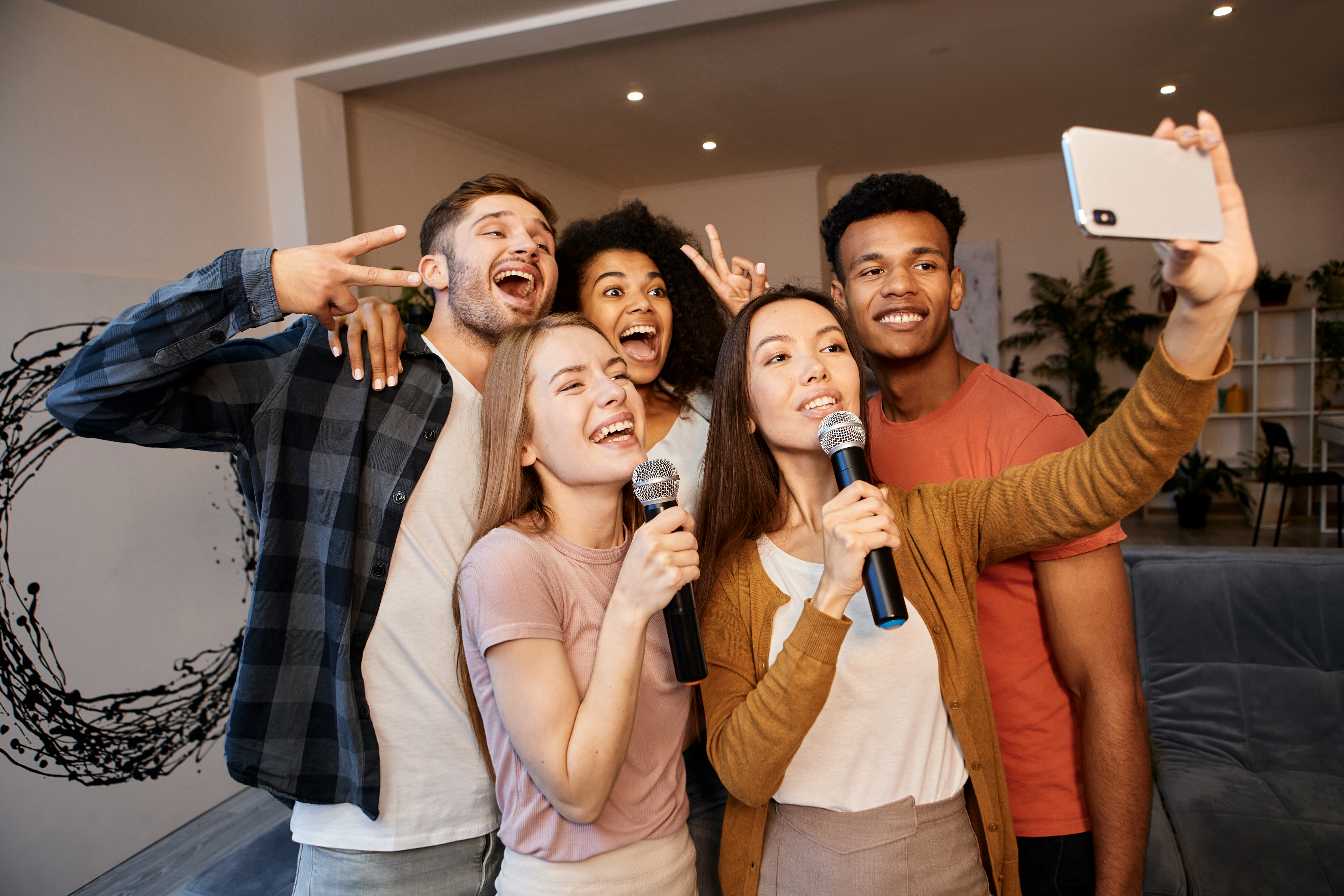 https://storage.tally.so/0b707424-7e01-4391-8b01-6ac5cde6c621/selfie-time-grupo-de-jovenes-amigos-multiculturales-felices-tomando-un-selfie-con-smartphone-mientras.jpg