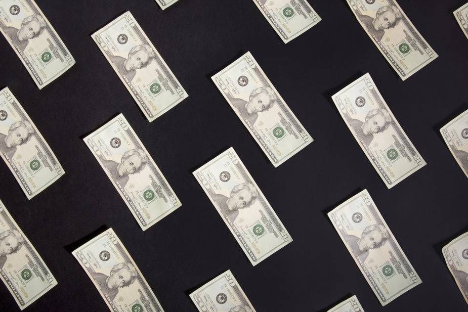 https://storage.tally.so/1039c63d-0f00-407b-b4e9-a24a3099832e/money-money-money.jpg