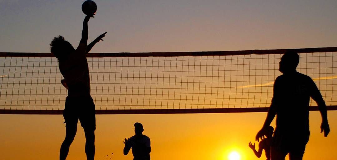 https://storage.tally.so/120d1ac7-bfb8-4203-882d-dddb155f7643/beach-volley.jpg