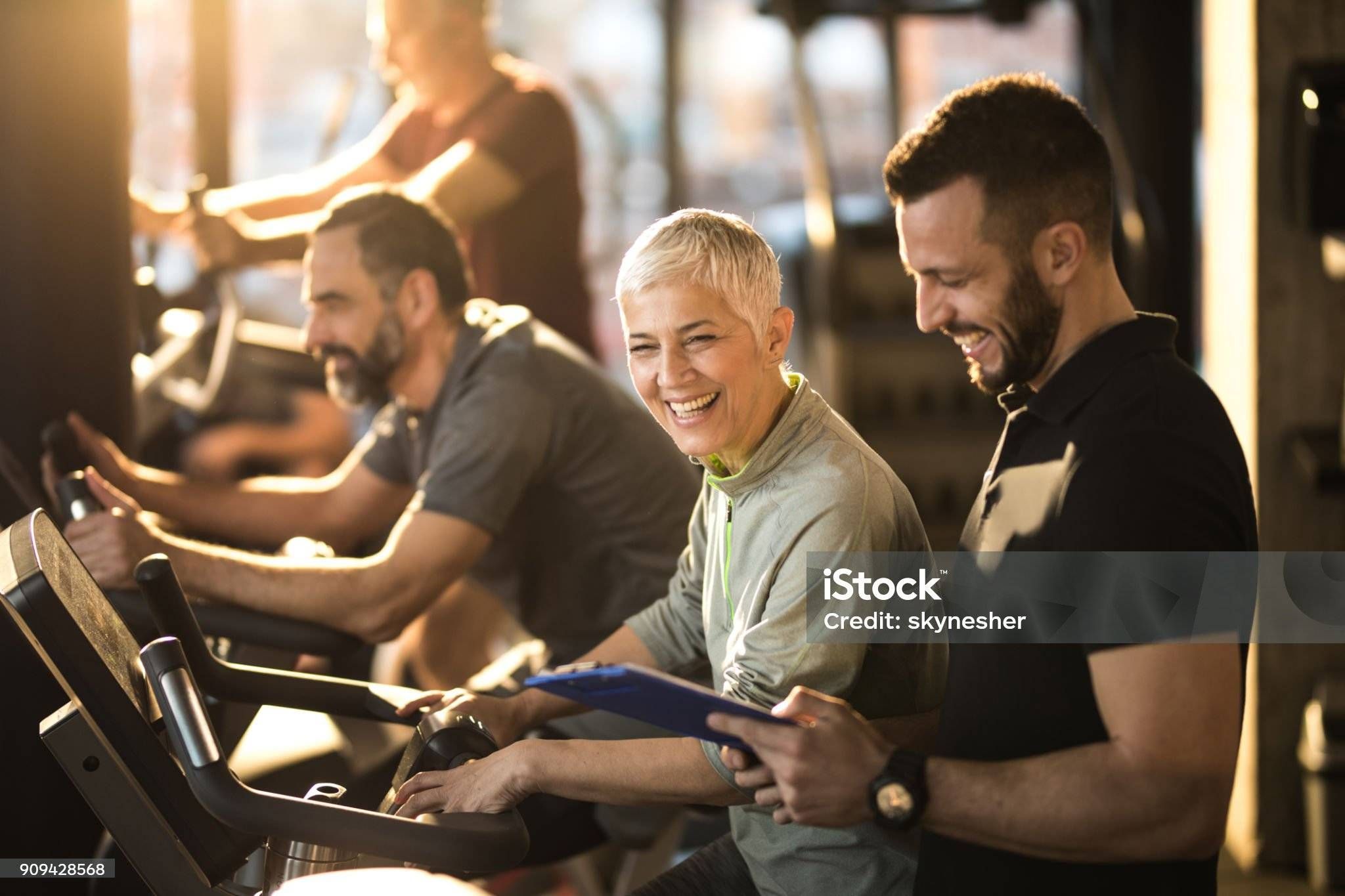 https://storage.tally.so/311d96a9-45eb-40a1-a215-cacaef63a119/muscle-istockphoto-909428568-2048x2048.jpg