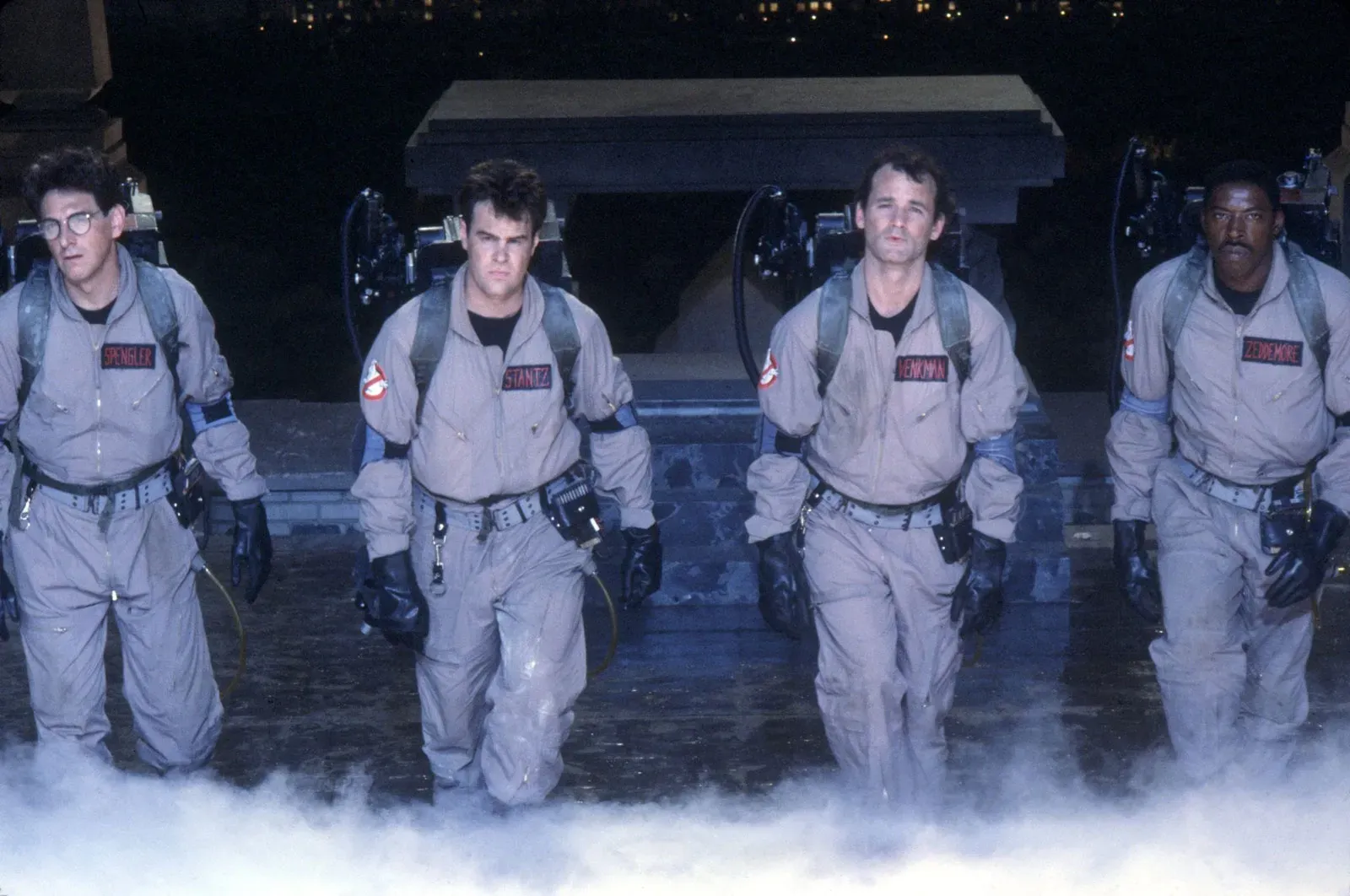 https://storage.tally.so/425a60ff-8f6b-4915-bf6a-44e9793a2f23/publicity-still-1984-film-ghostbusters-actors-dan-aykroyd-bill-murray-harold-ramis-ernie-hudson.webp