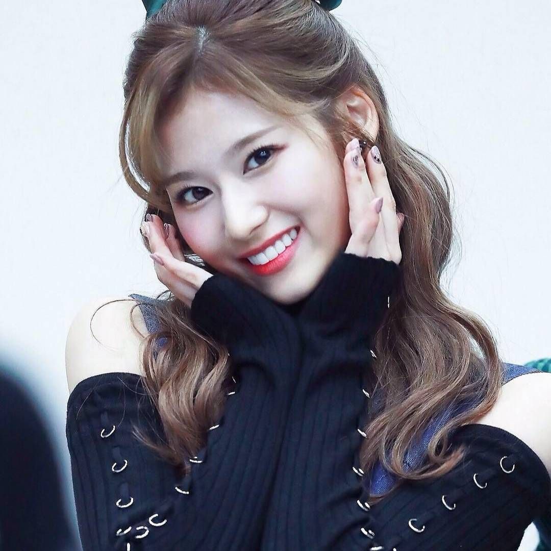 https://storage.tally.so/4ecbedc4-2b24-4fb4-a9b7-2dba65d06bd8/cute-sana.jpg
