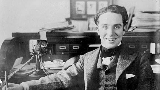 https://storage.tally.so/79c797b8-9d47-47f7-922c-dd56e8c08c10/563px-Charlie_Chaplin_I-e1644516173357-563x316.jpg