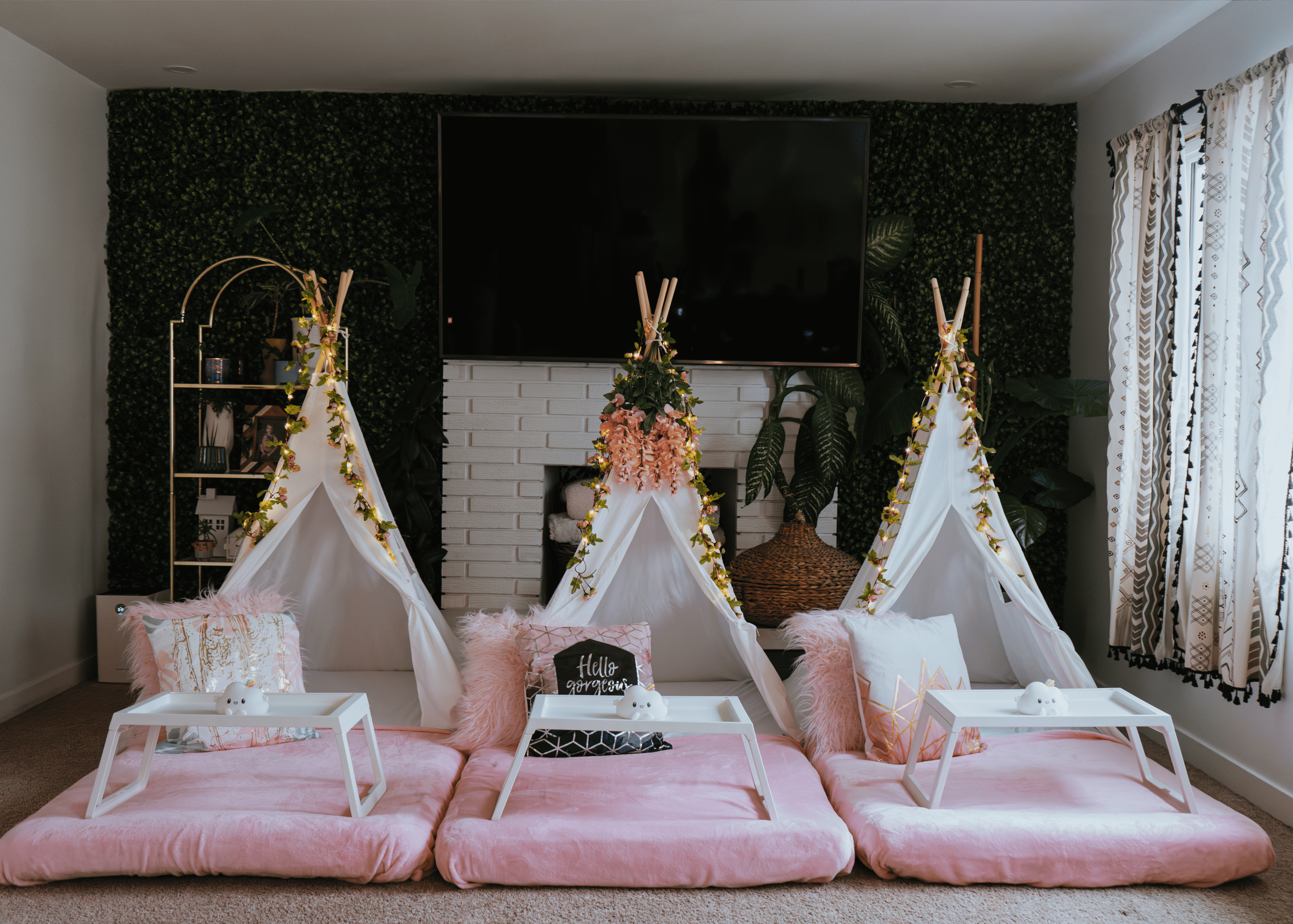 https://storage.tally.so/7b85bd0d-6b7e-4a5b-98a7-7c48e0cd5a34/Kids_Parties_Sleepover_Kamloops_British_Columbia__optimized_10000.png