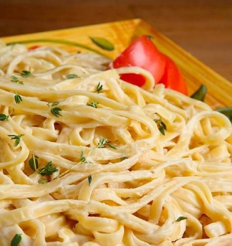 https://storage.tally.so/8b68ebbc-80c1-4c1f-9cdf-daf018f14767/FettuccineAlfredo.jpg