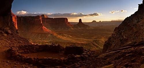 https://storage.tally.so/9bbe1873-6bbf-49c4-8064-6aed457a2419/Canyonlands.jpg