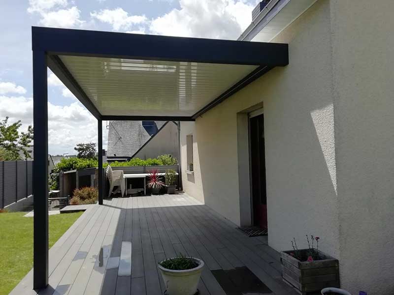 https://storage.tally.so/b995c2e2-b152-4923-bfe0-50d6d792cf0e/pergola-aluminium-lames-orientables-baie-des-tortues.webp