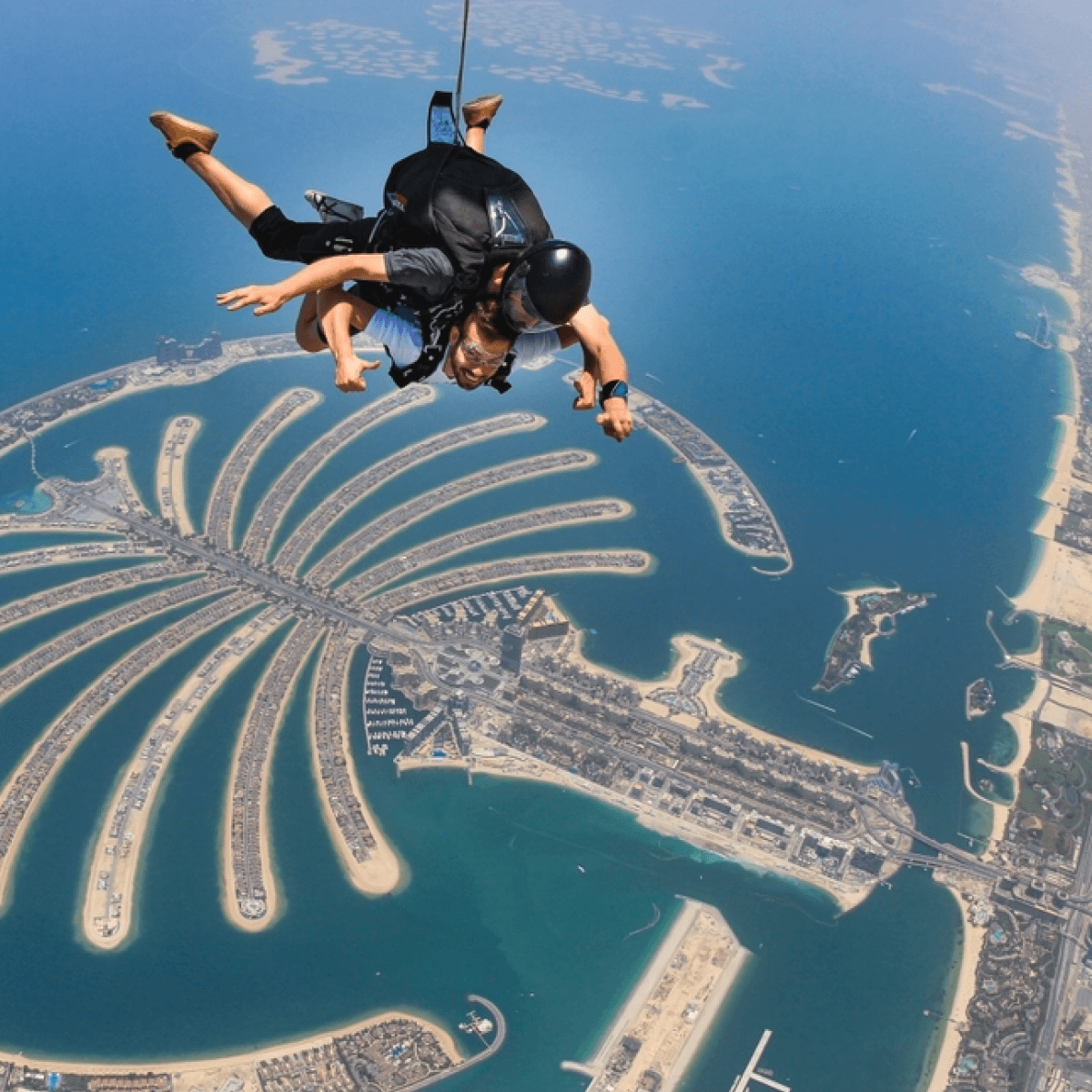https://storage.tally.so/cfa250d9-f162-4de9-81b0-a014bccf3e73/Dubai-Skydive.png