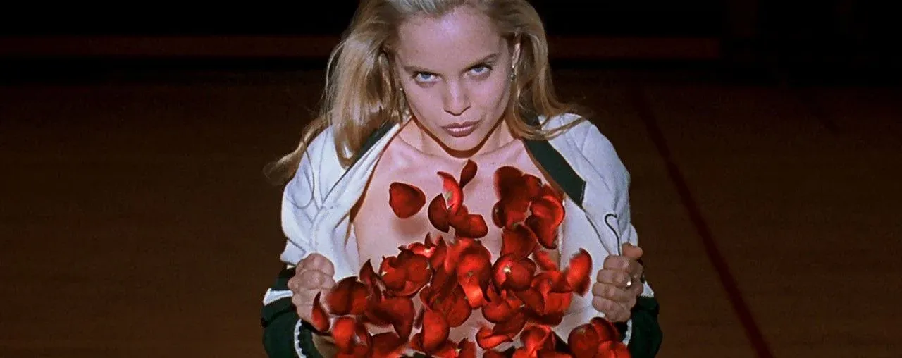 https://storage.tally.so/d6518970-1c0f-49b5-ac9f-f88cd05e5f05/americanbeauty.webp