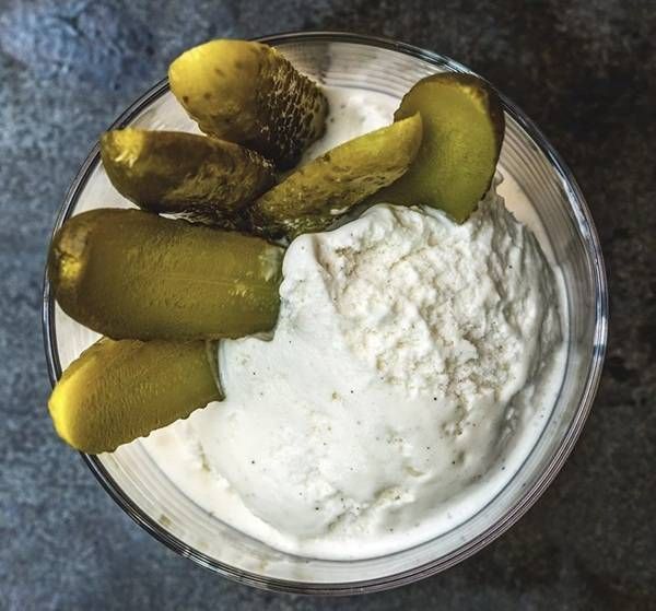 https://storage.tally.so/d690145f-6301-4047-8153-c542051b84f5/Pickles.jpg