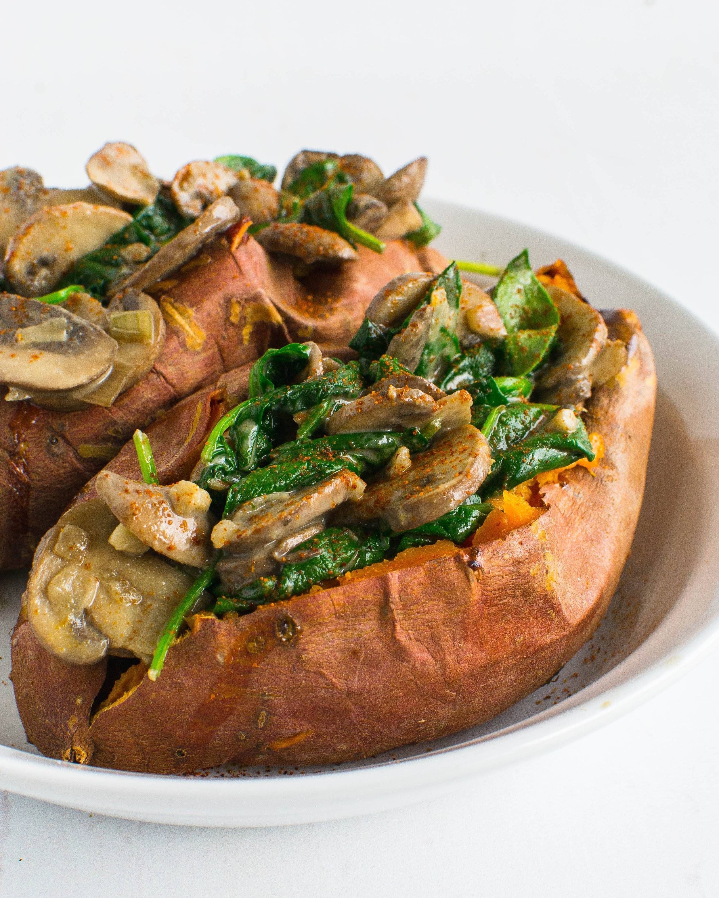 https://storage.tally.so/eb680e0b-e78d-4476-8f30-2ff37fa03a51/Creamy-mushroom-and-spinach-stuffed-sweet-potatoes.jpg
