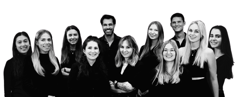 https://storage.tally.so/fc275119-12fa-469f-9637-5a50c894457b/Teamfoto_sw_fnl-removebg-preview.png