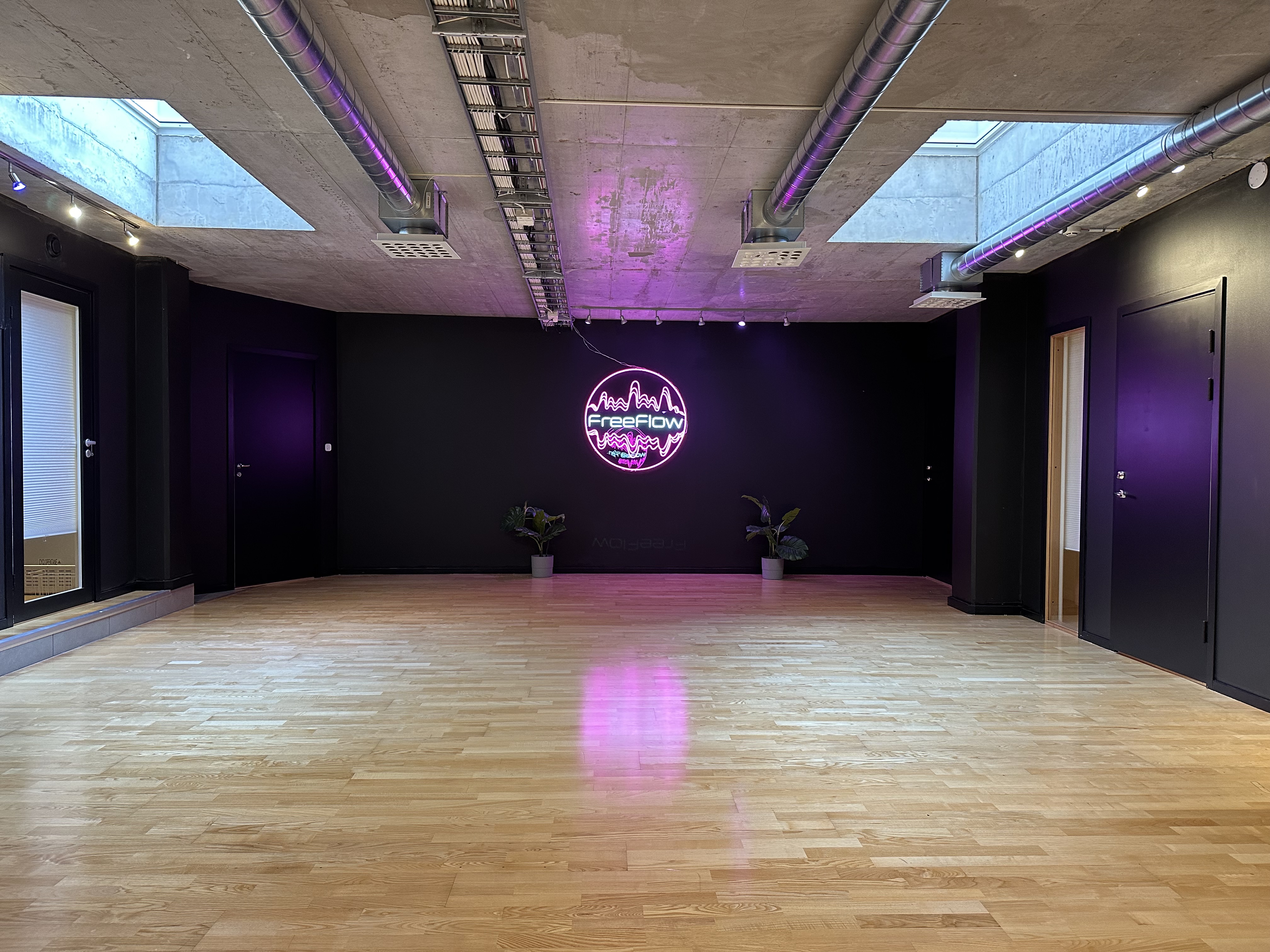 Dans & Yoga Studio på Rörstrandsgatan i Stockholm!