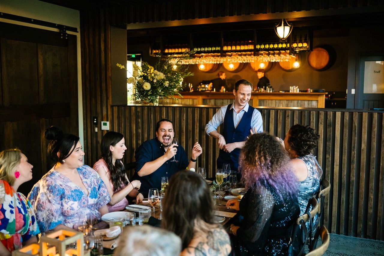 Performing photo of magician Tim Mason